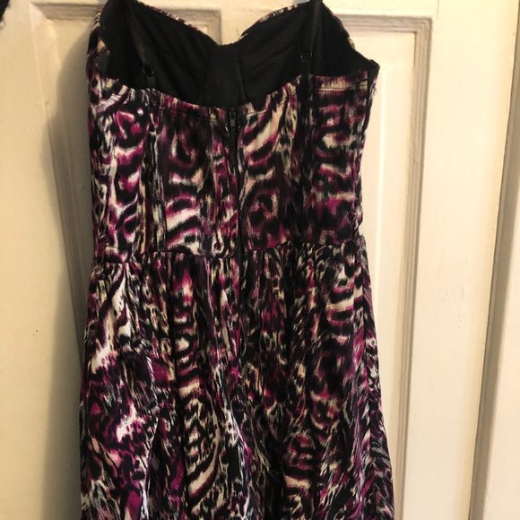 Party dress - Picture 2 of 7